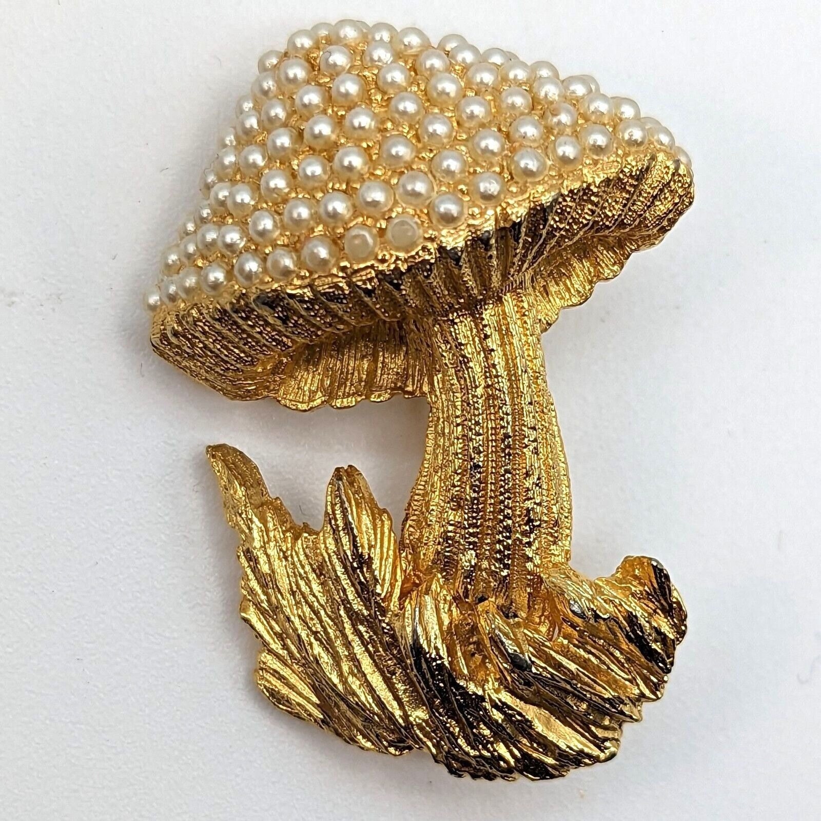 Vintage Hobe Mushroom Brooch Gold Tone Faux Pearl Mid Century Pin Signed 90$